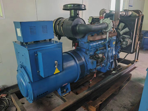 武陟100kW柴油发电机组使用多级机油有哪些优缺点？